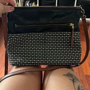 Fossil Fiona Small E/W Crossbody